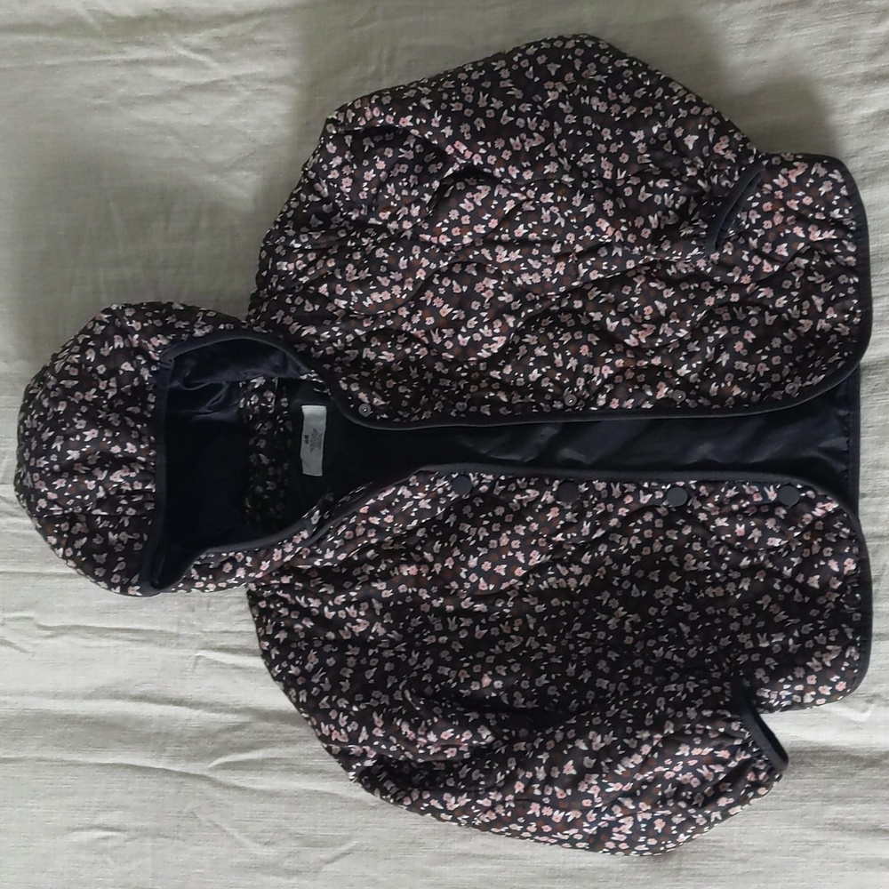 Coat - Picture 3 of 9